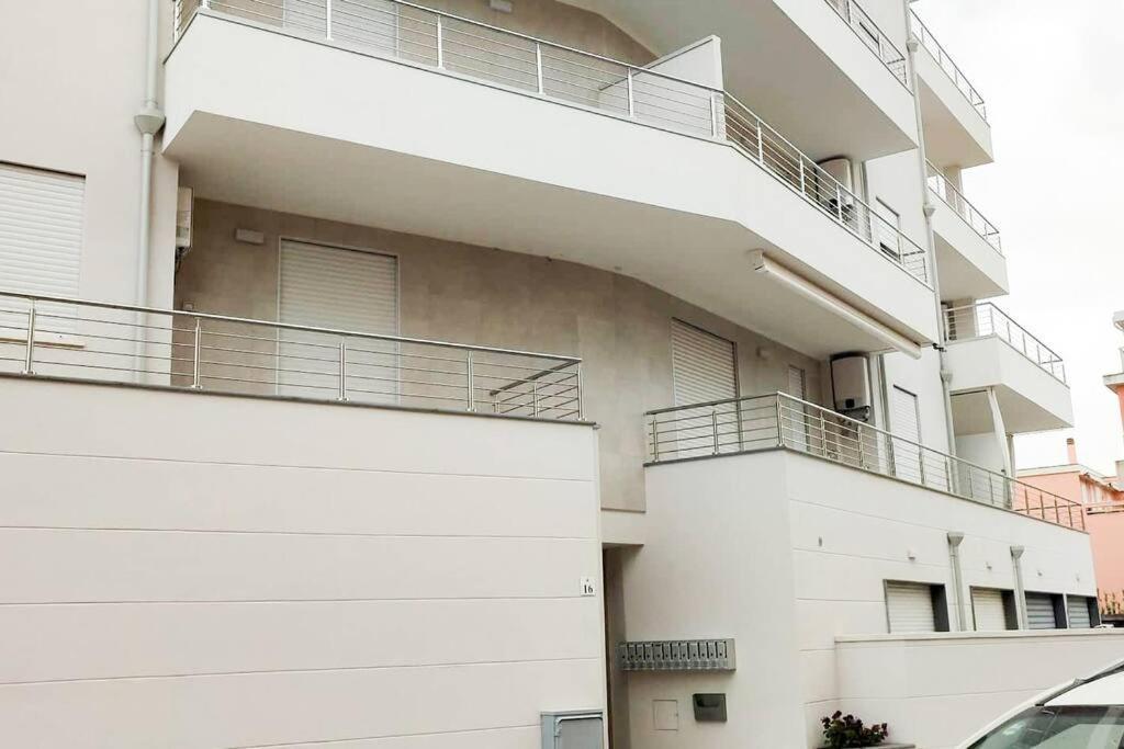 Lido Beach Apartments, Nuovi E Moderni, Vicino Alla Spiaggia Αλγκέρο Εξωτερικό φωτογραφία